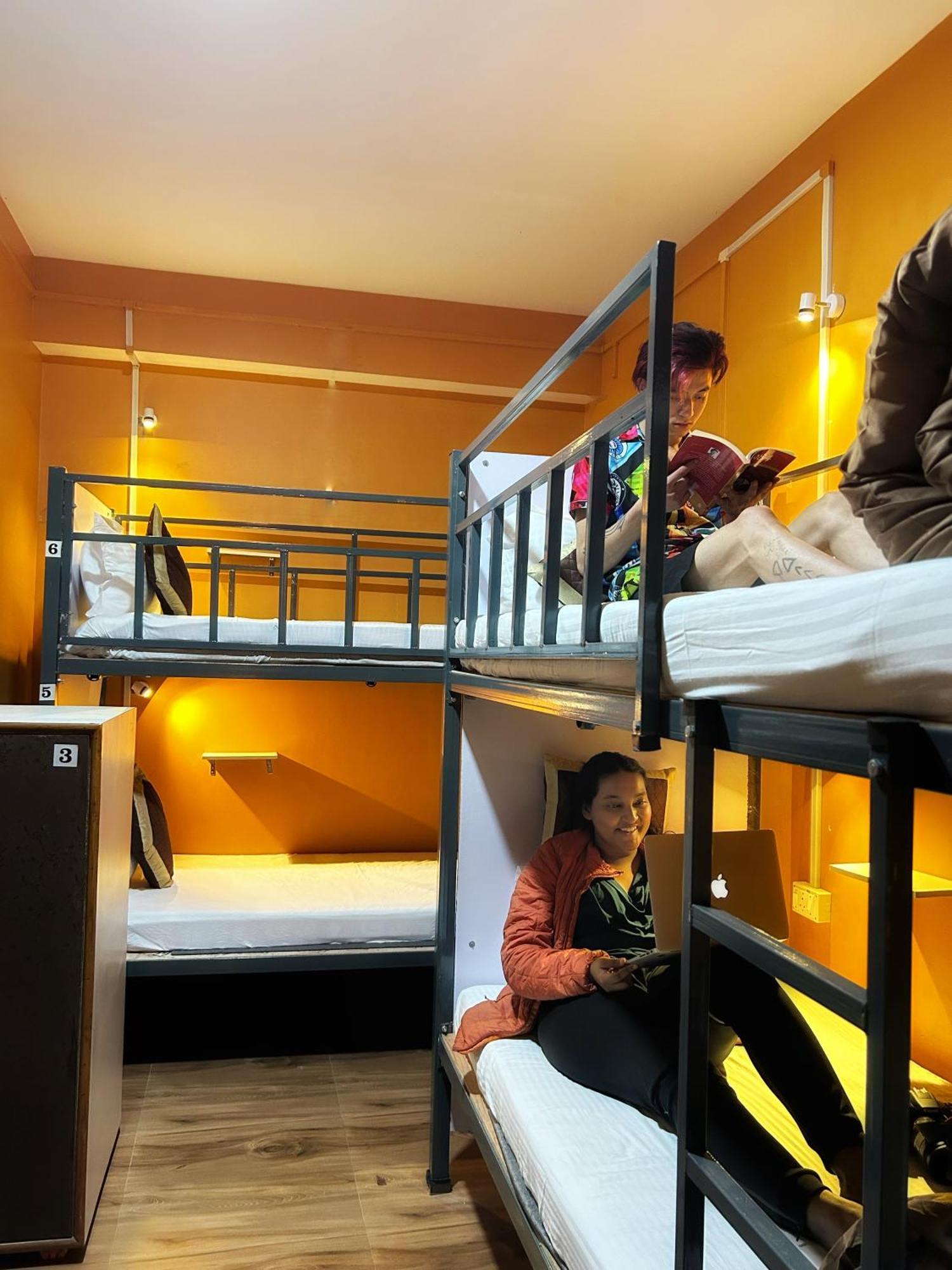 House Of Nomad Hostel Гангток Екстериор снимка