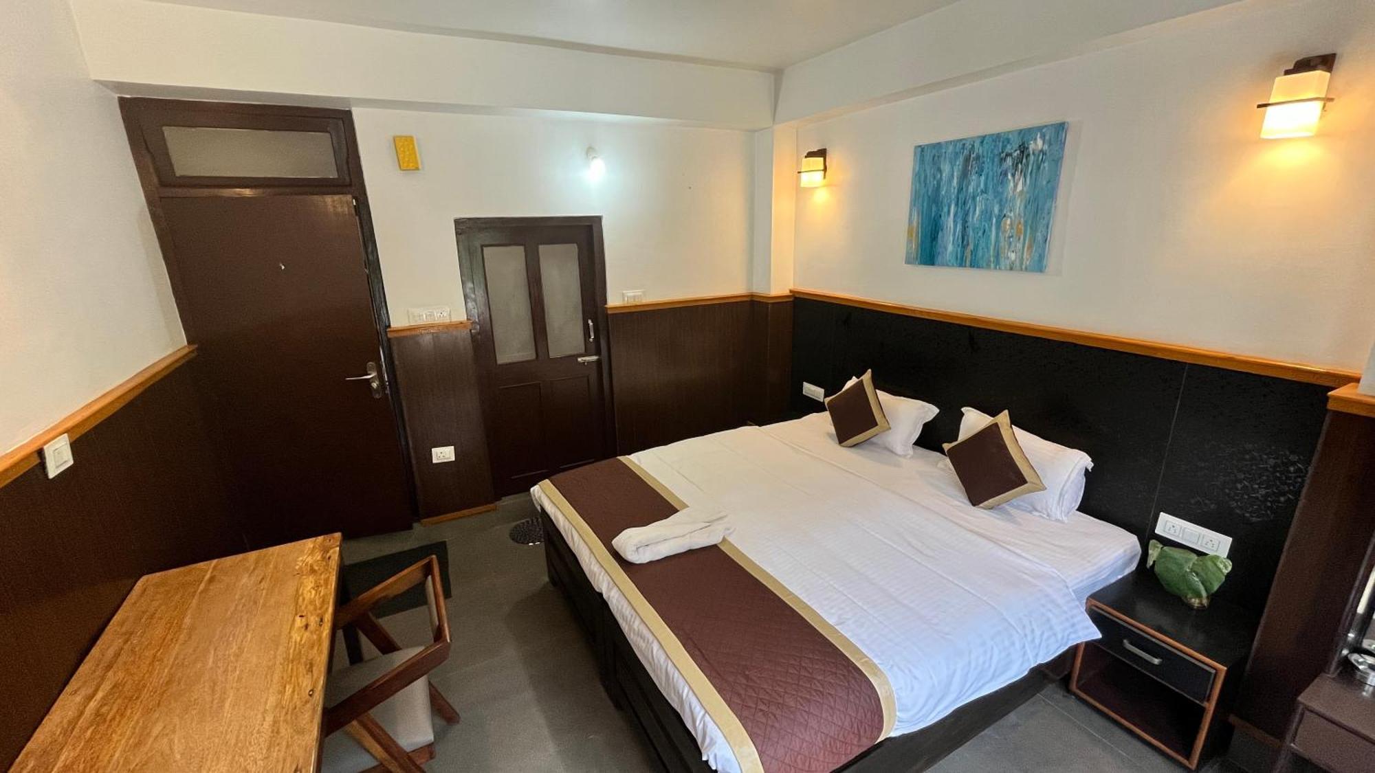 House Of Nomad Hostel Гангток Екстериор снимка