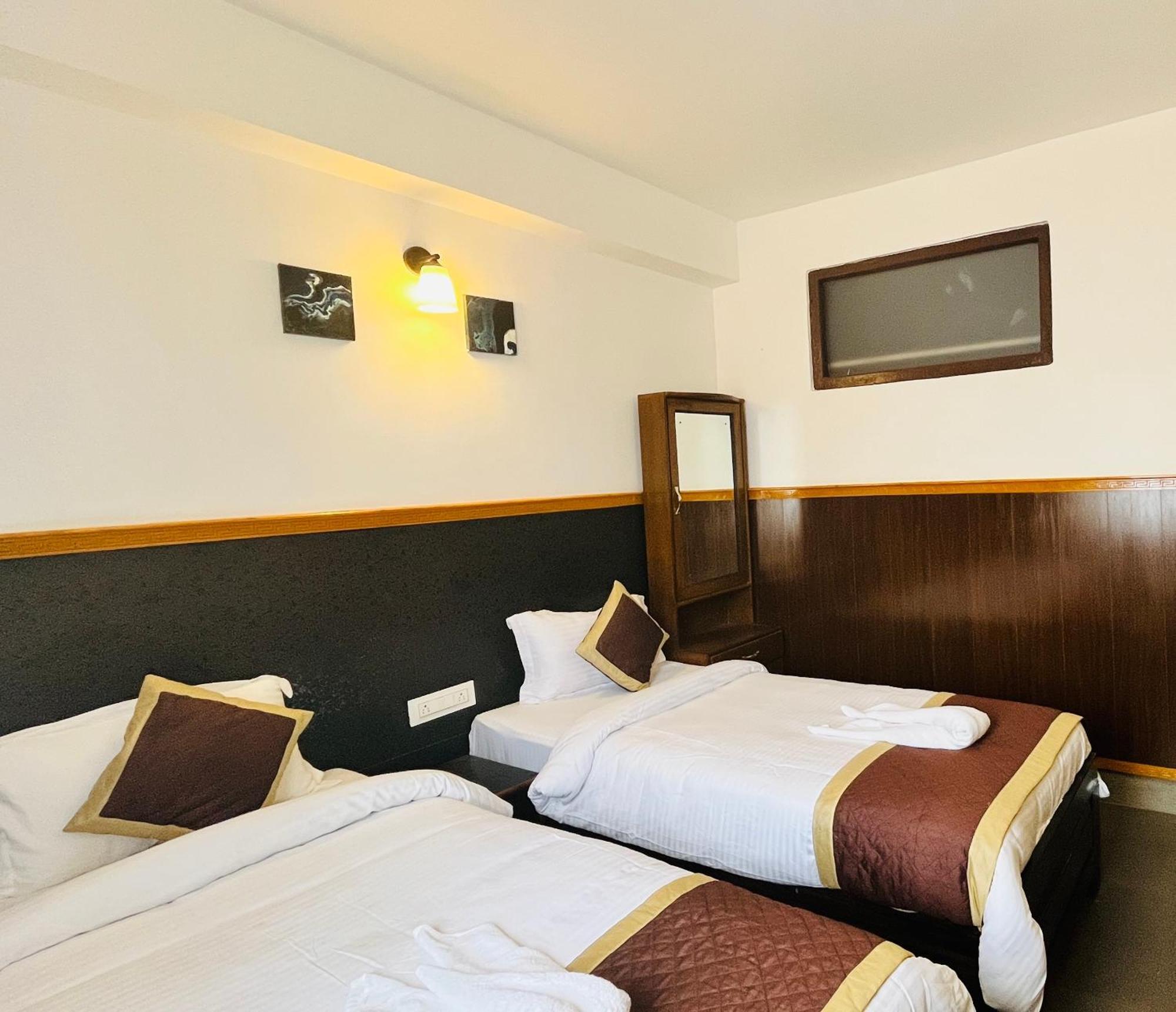 House Of Nomad Hostel Гангток Екстериор снимка