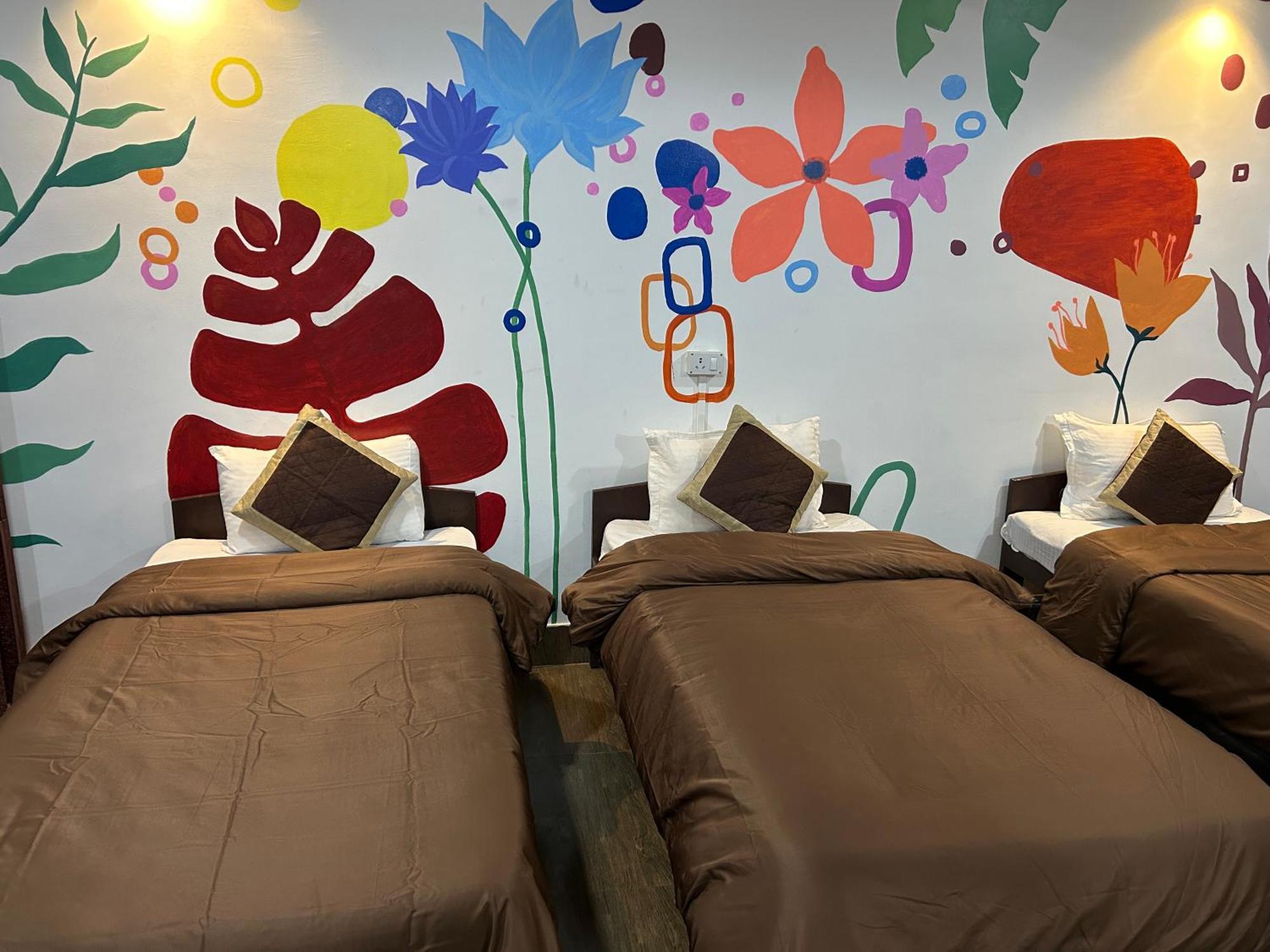 House Of Nomad Hostel Гангток Екстериор снимка