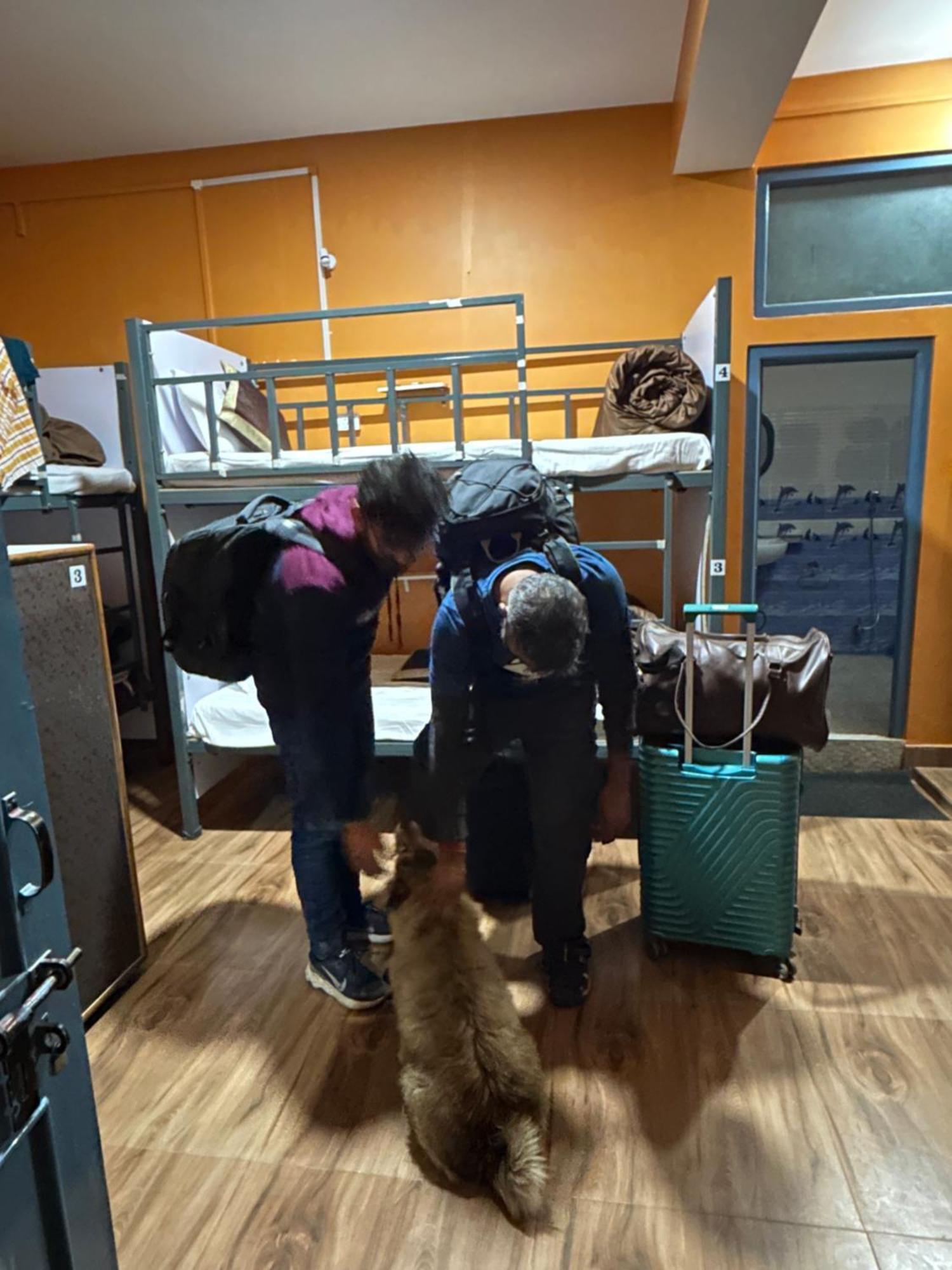 House Of Nomad Hostel Гангток Екстериор снимка